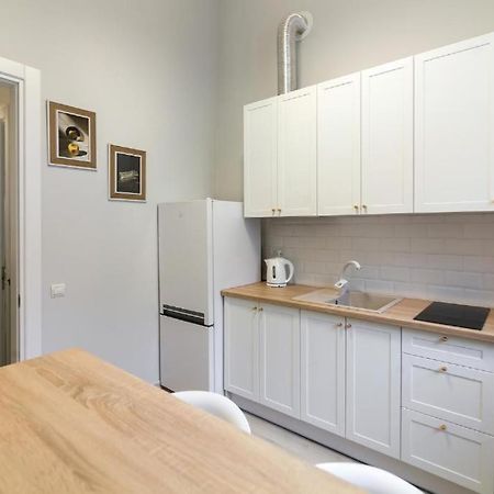 Leogrand Apartments On Lychakivska 3 Lviv Luaran gambar